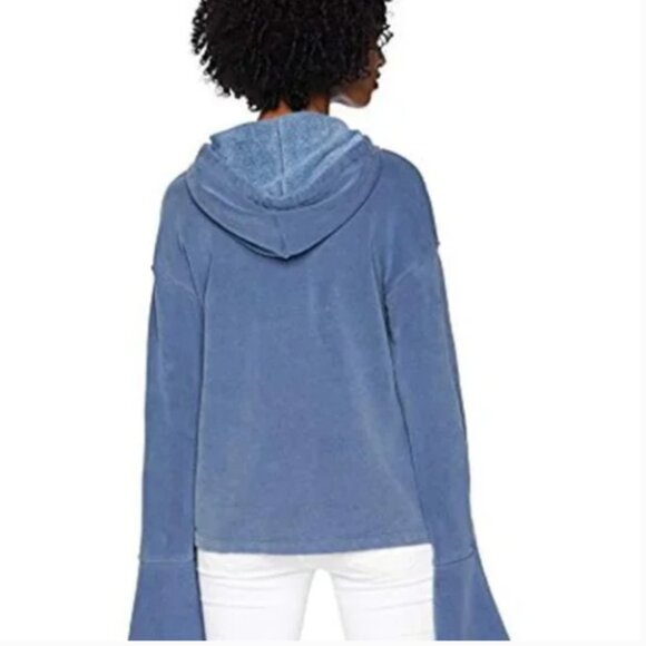 Stateside Blue Pullover Sweatshirt - Picture 9 of 10